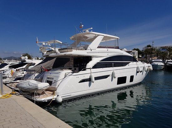 Marina von Cala d'Or